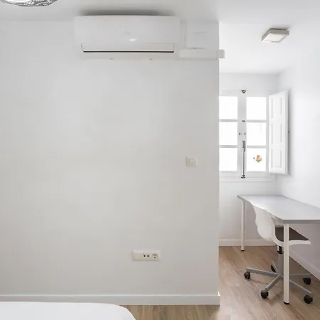 Palm By Time Apartment *