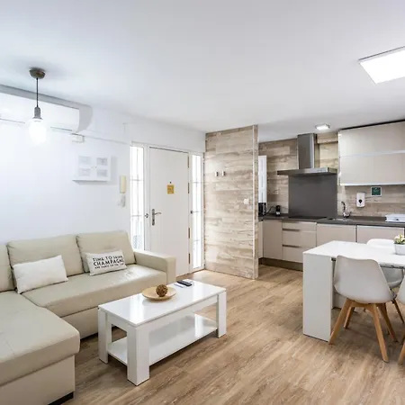 Palm By Time Apartment *